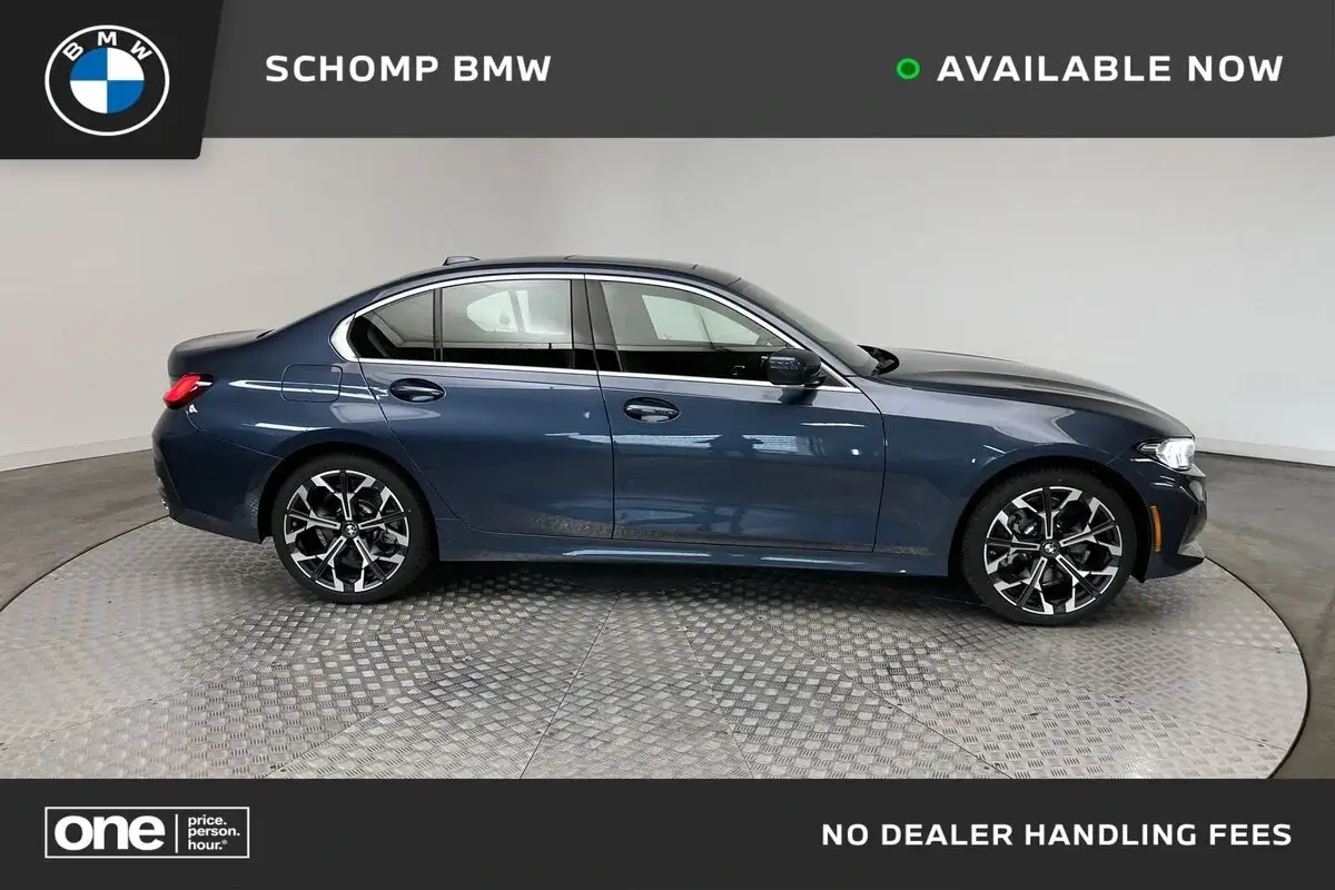 2026 BMW 3 Series 330i xDrive Sedan's photo