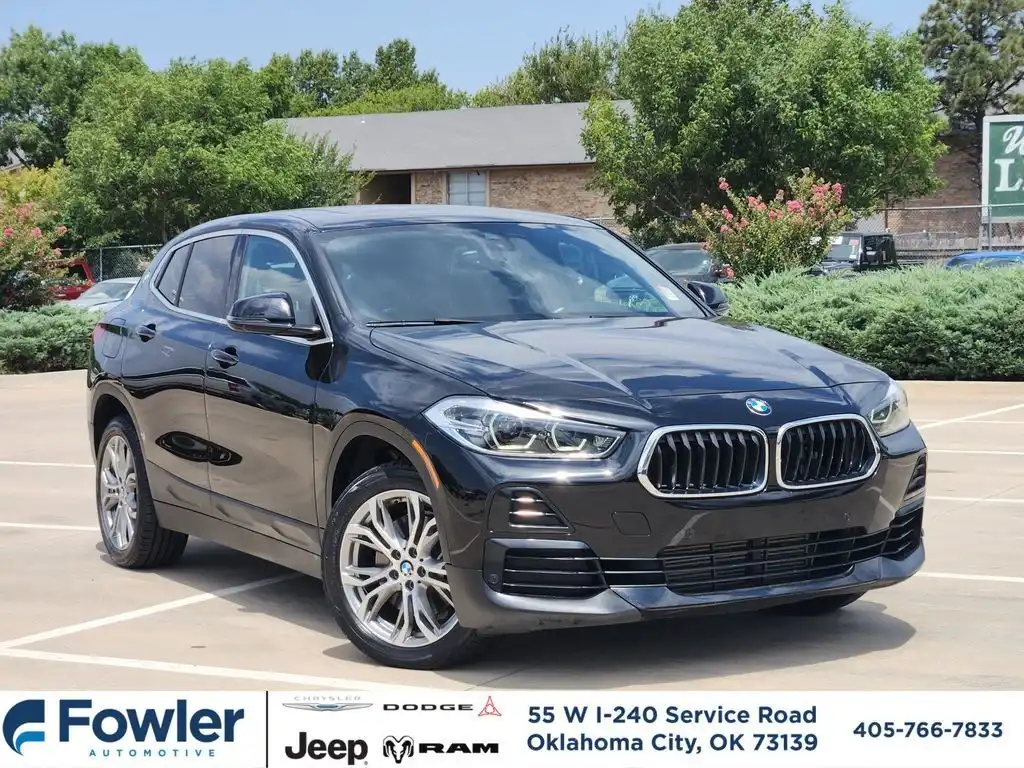2022 BMW X2 sDrive28i's photo