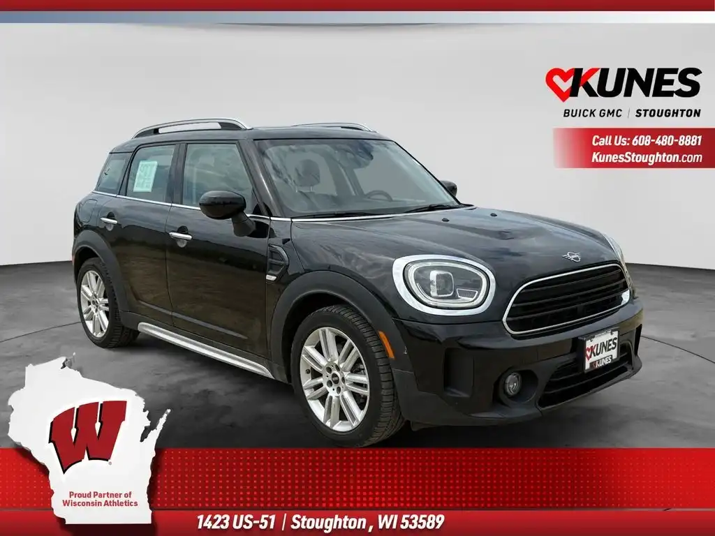 2022 MINI Countryman Cooper's photo