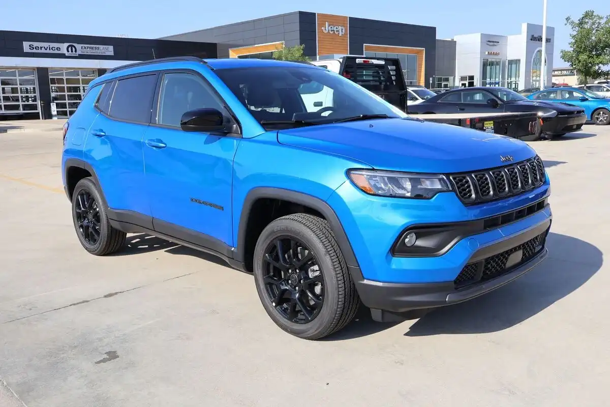 2026 Jeep Compass Altitude 4X4's photo