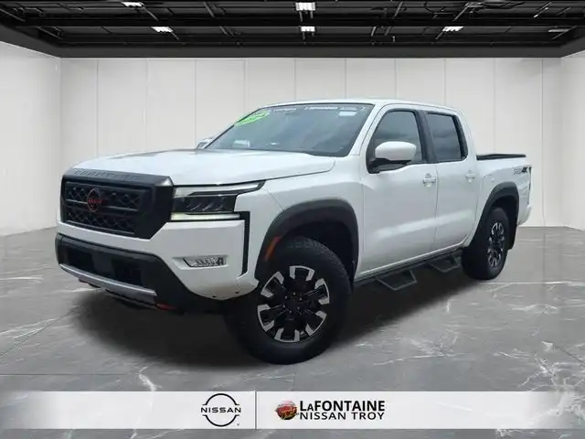 2024 Nissan Frontier PRO-4X Crew Cab 4X4's photo