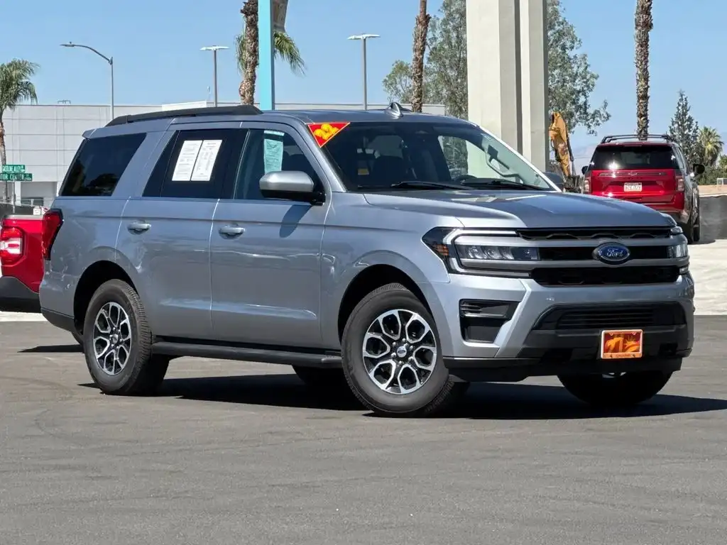 2022 Ford Expedition XLT 4x4's photo