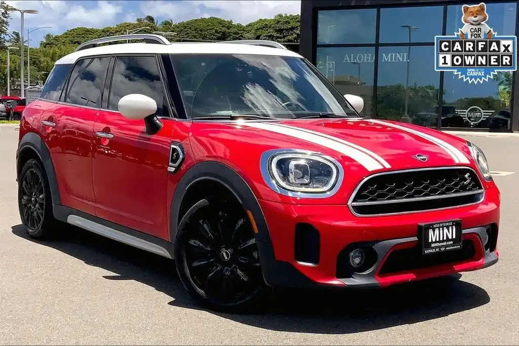2023 MINI Countryman Cooper S's photo