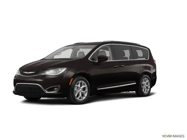 2017 Chrysler Pacifica Touring's photo