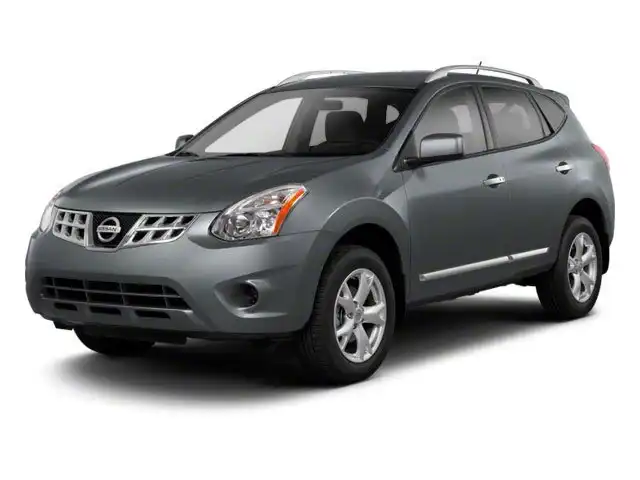 2013 Nissan Rogue S FWD's photo