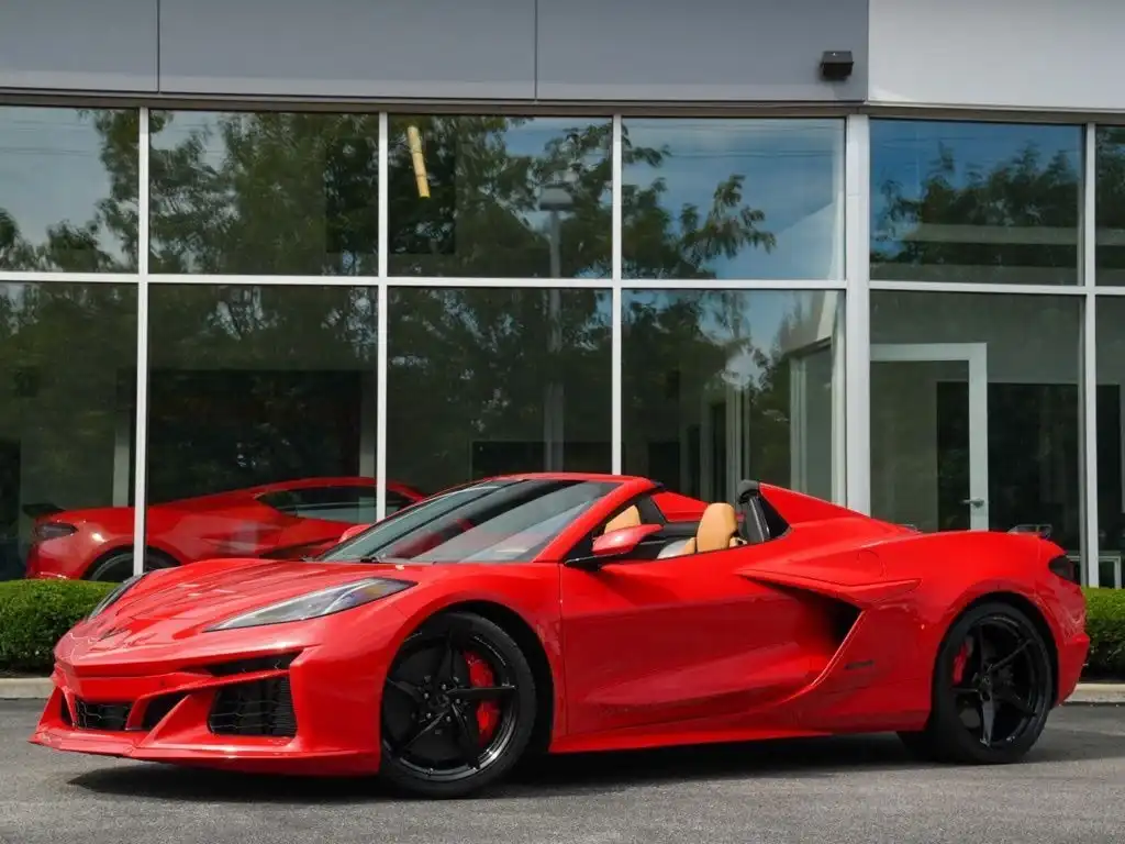 2026 Chevrolet Corvette E-Ray Convertible 3LZ's photo