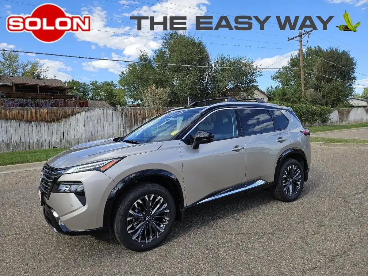 2026 Nissan Rogue Platinum AWD's photo