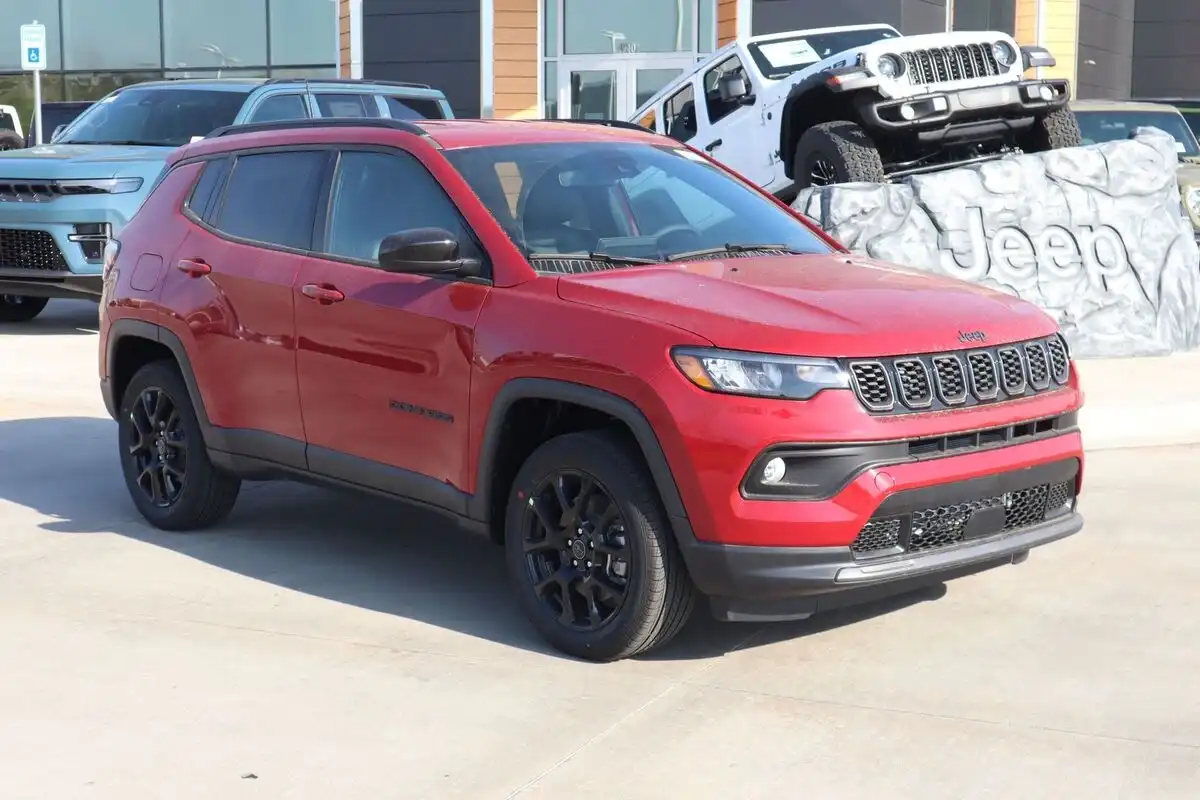 2026 Jeep Compass Altitude 4X4's photo