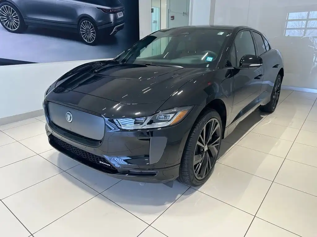 2024 Jaguar I-PACE EV 400 R-Dynamic HSE's photo