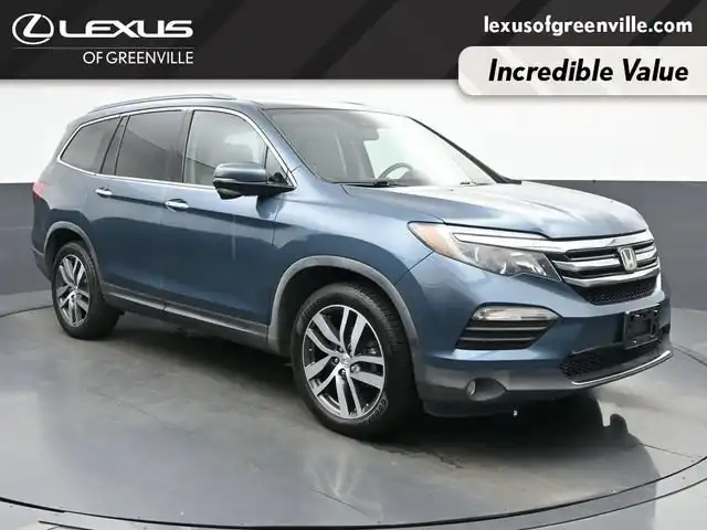 2018 Honda Pilot Touring 2WD's photo