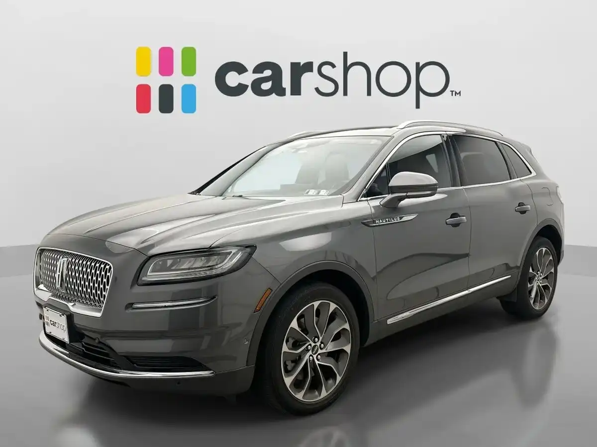 2022 Lincoln Nautilus Reserve AWD's photo