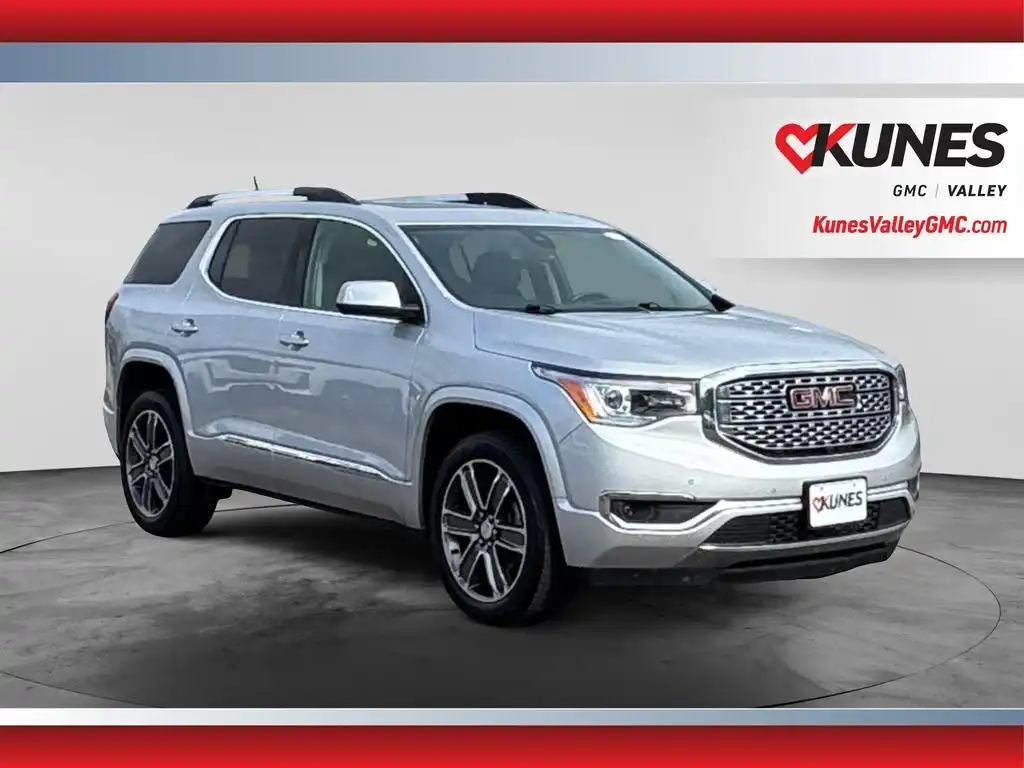 2019 GMC Acadia Denali AWD's photo
