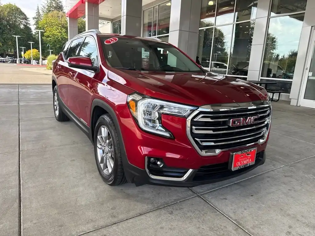 2023 GMC Terrain SLT FWD's photo