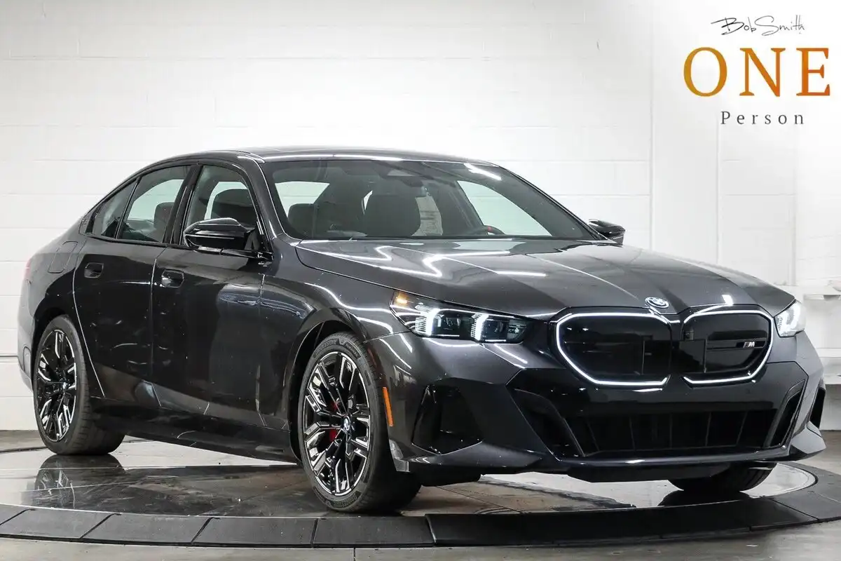 2026 BMW i5 M60 xDrive Sedan's photo