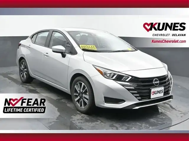 2024 Nissan Versa 1.6 SV CVT's photo