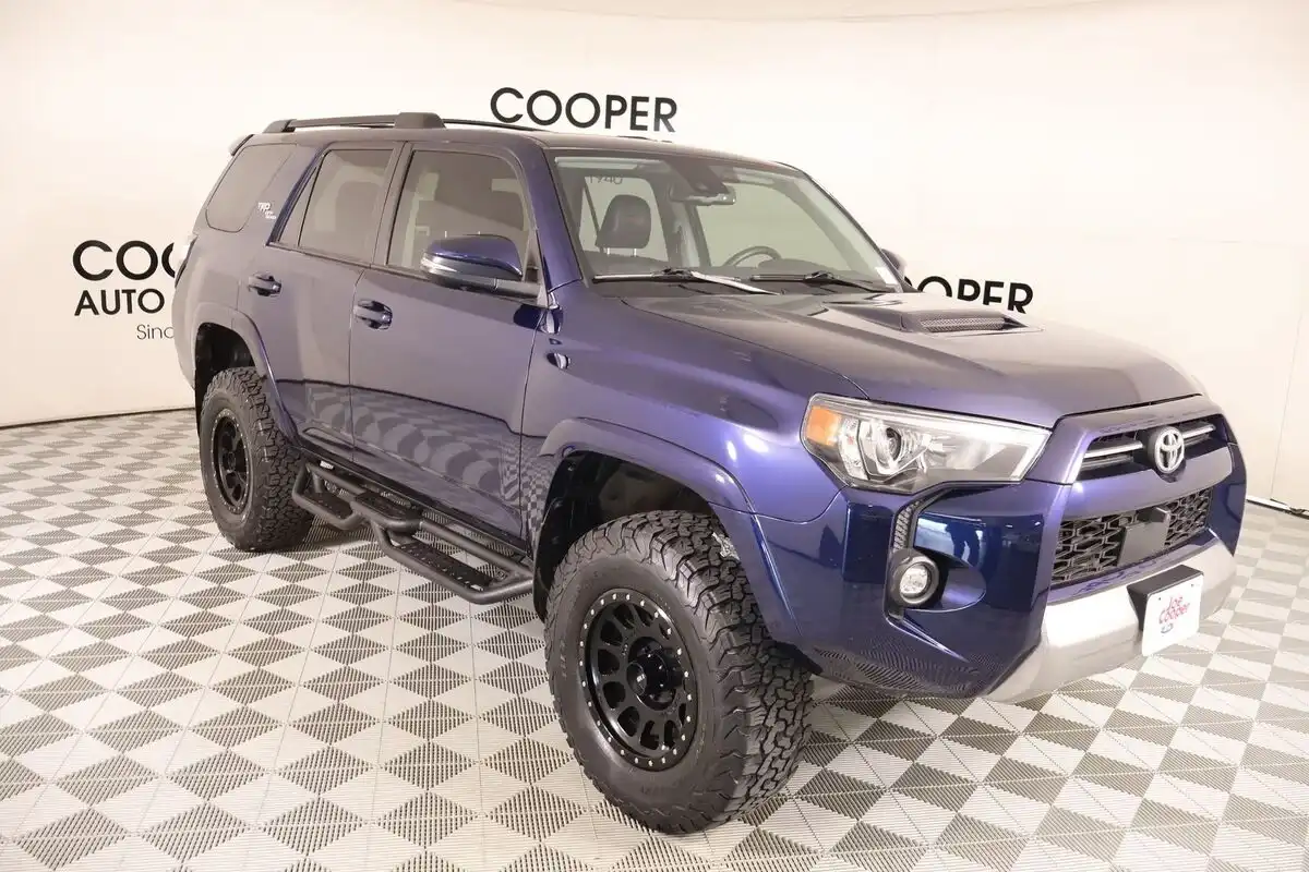 2022 Toyota 4Runner TRD Off-Road Premium 4WD V6's photo