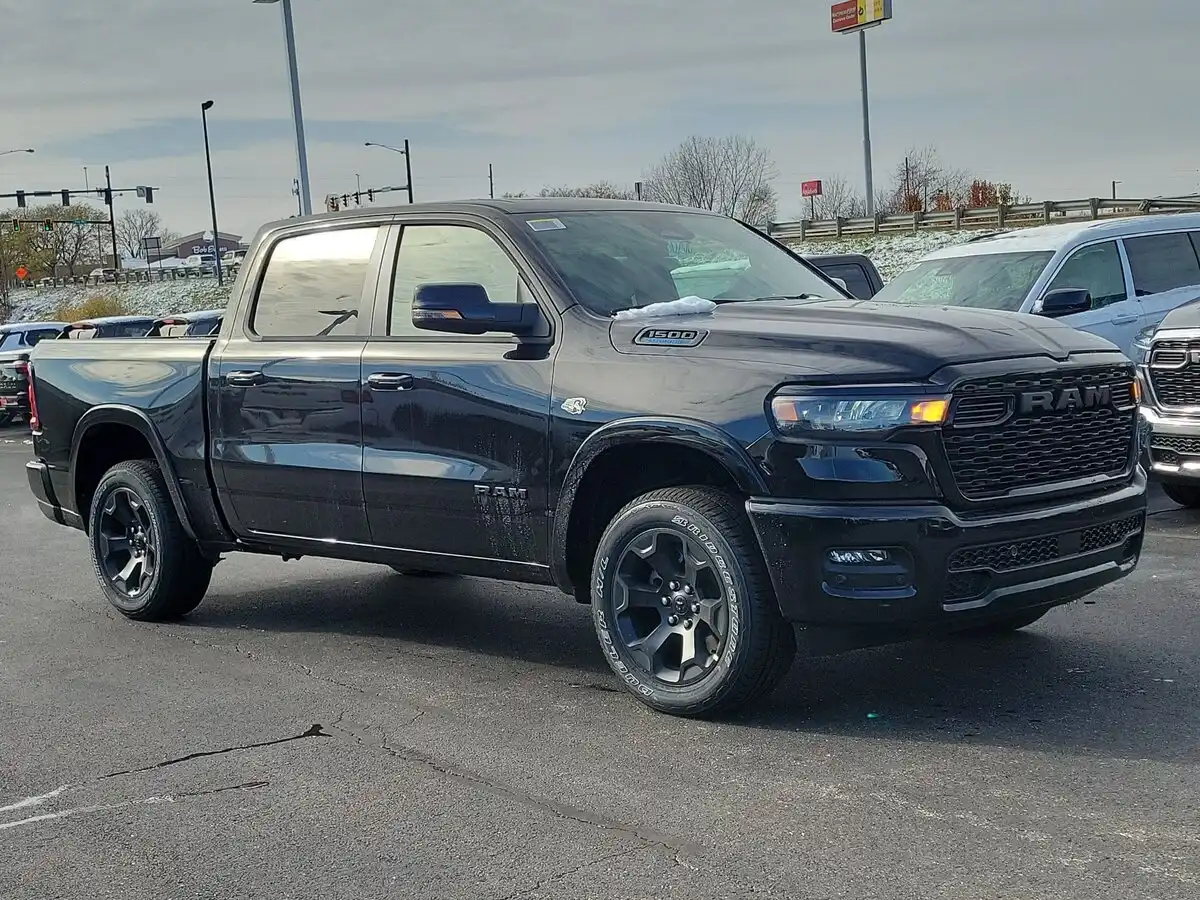2026 RAM 1500 Big Horn/Lone Star 4x4 Crew Cab 5'7's photo