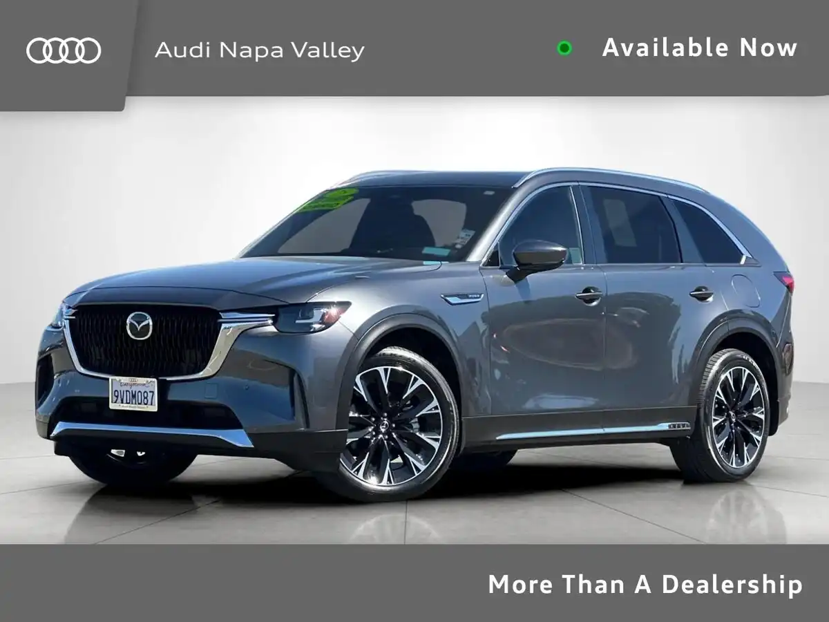 2025 Mazda CX-90 PHEV Premium Plus Package's photo