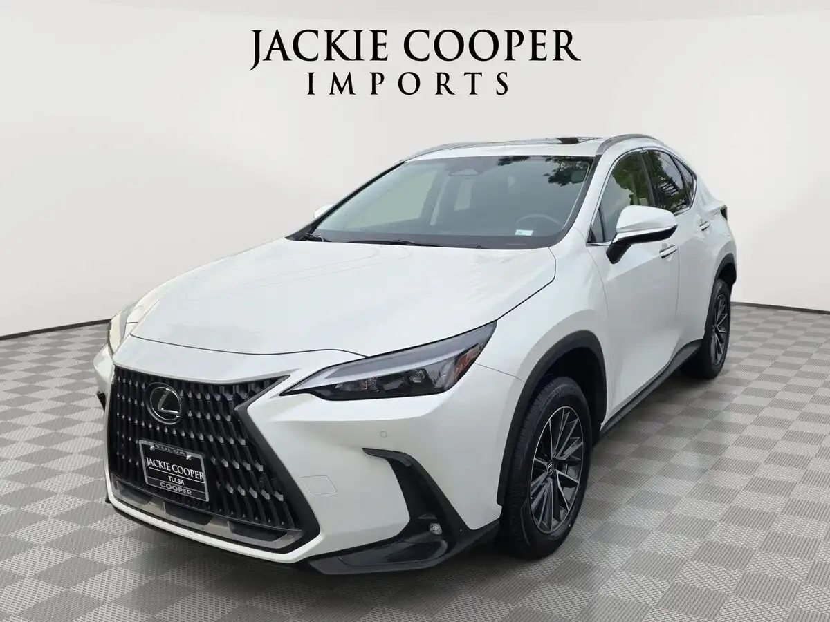 2025 Lexus NX 350 250 FWD's photo