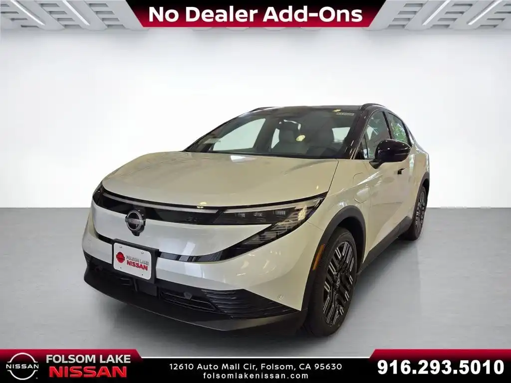 2026 Nissan Leaf Platinum+'s photo