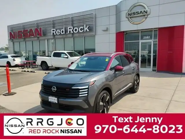 2025 Nissan Kicks 2.0 SR AWD's photo
