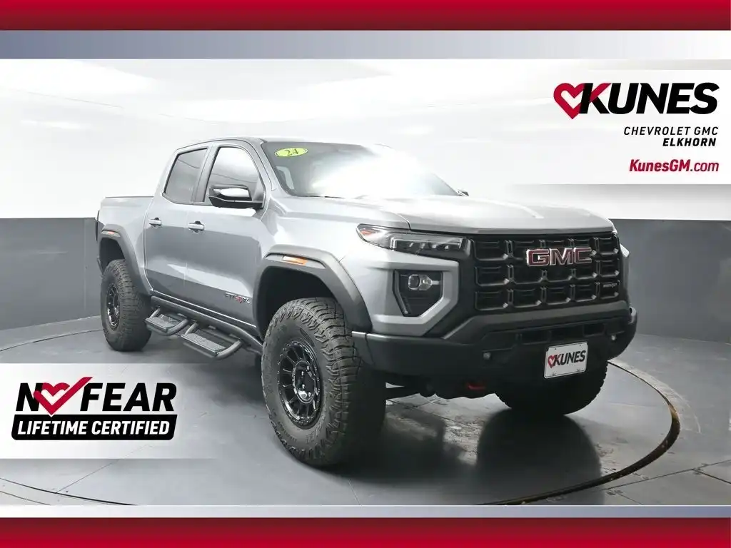 2024 GMC Canyon 4WD AT4X Crew Cab Short Box's photo