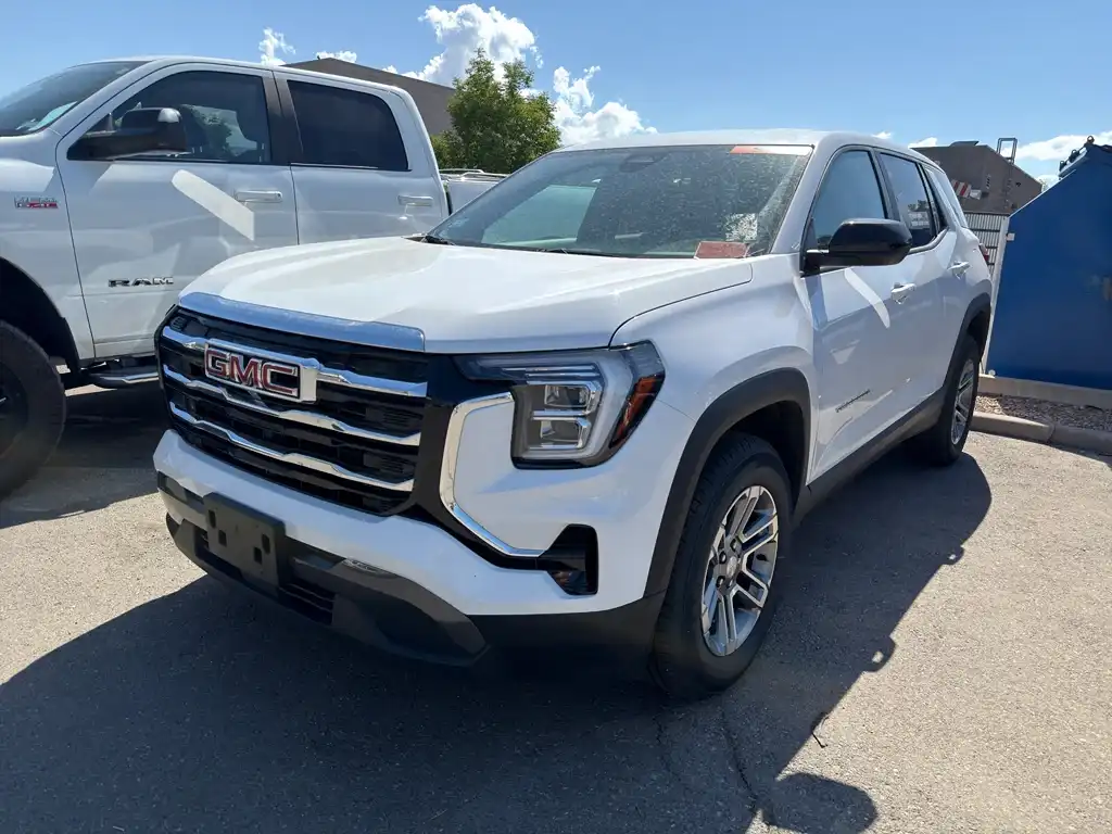 2025 GMC Terrain Elevation AWD's photo