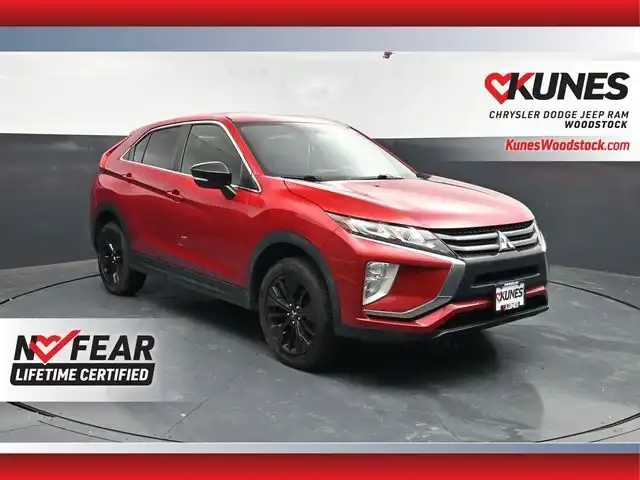 2018 Mitsubishi Eclipse Cross LE S-AWC's photo