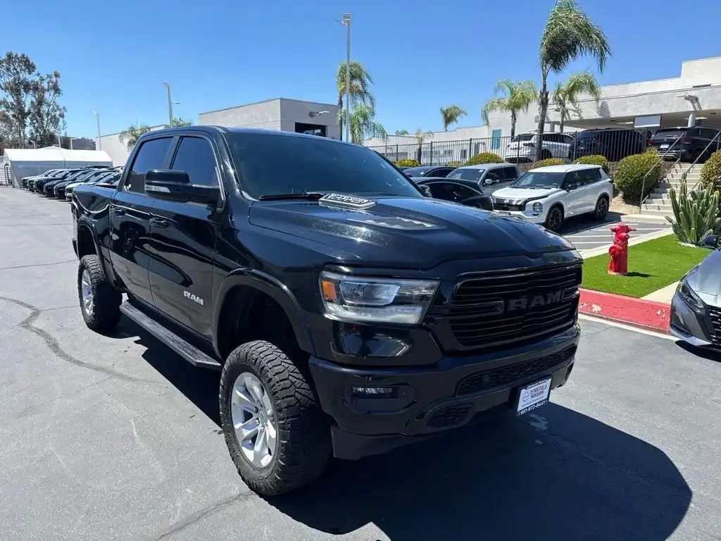 2020 RAM 1500 Laramie 4WD Crew Cab 5'7's photo