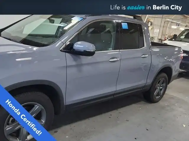 2023 Honda Ridgeline RTL-E AWD's photo