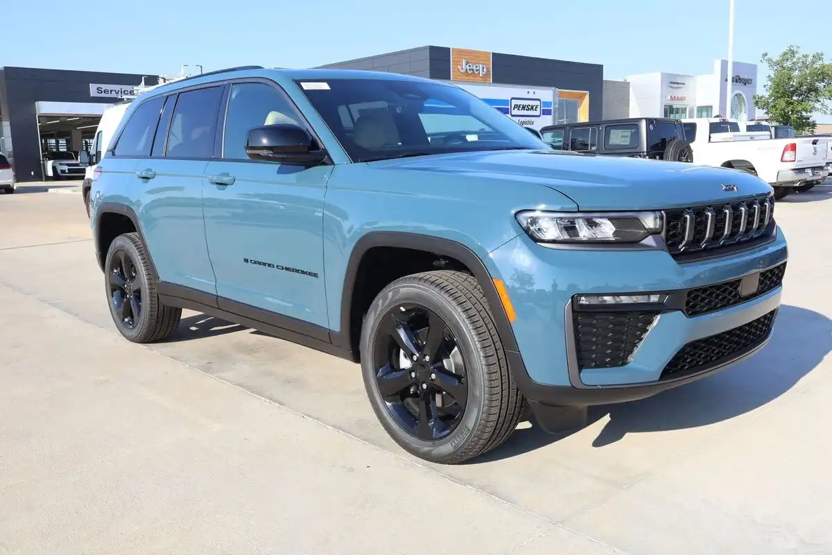 2026 Jeep Grand Cherokee Limited 4x4's photo