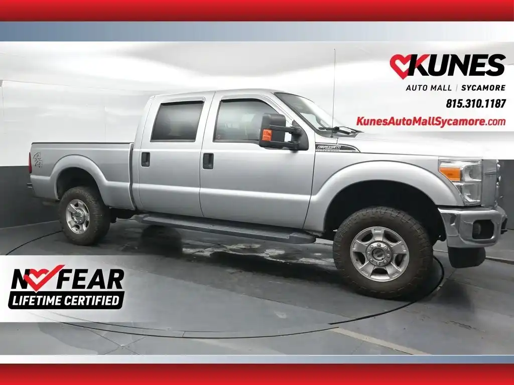 2016 Ford F-250 Lariat 4x4 Crew Cab 8' Box's photo