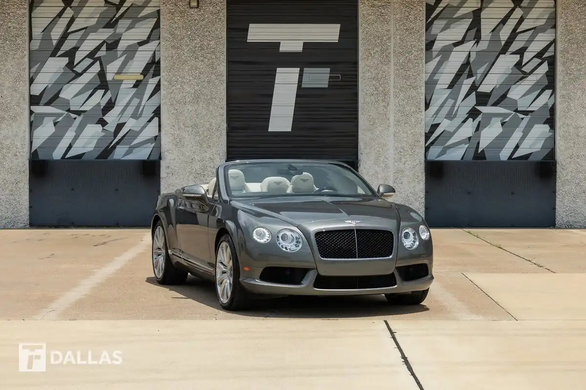 2015 Bentley Continental GT Convertible V8's photo
