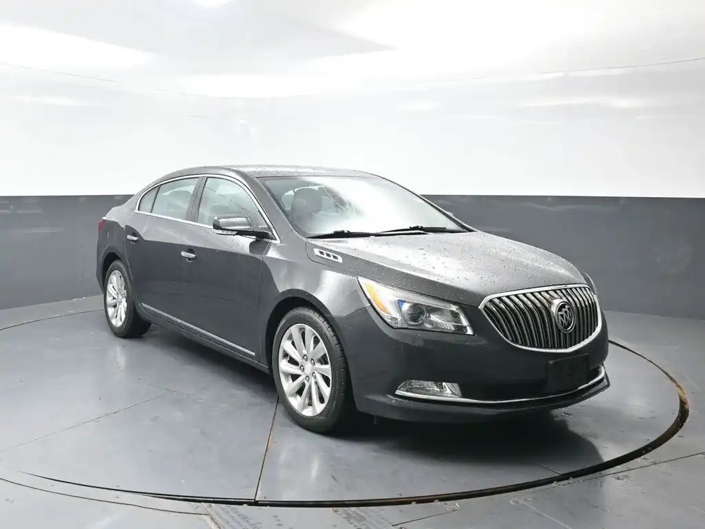 2015 Buick LaCrosse Leather's photo