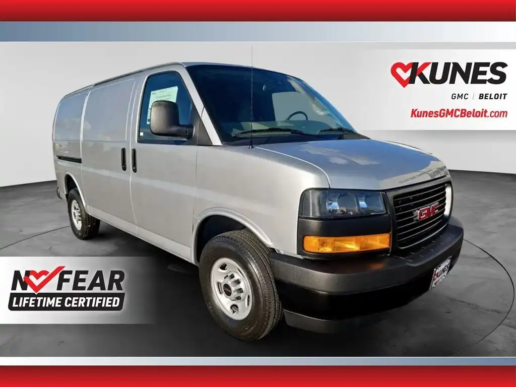 2026 GMC Savana 3500's photo