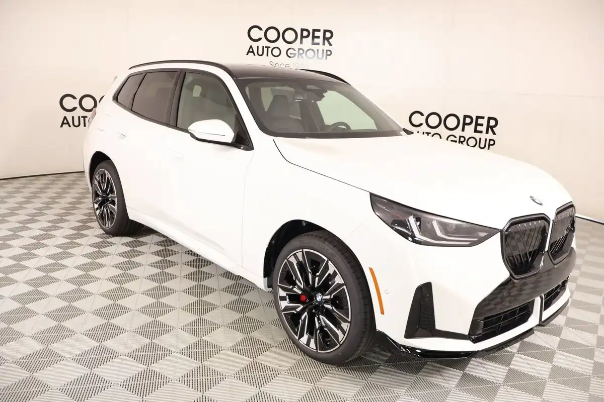2026 BMW X3 30 XDRIVE's photo