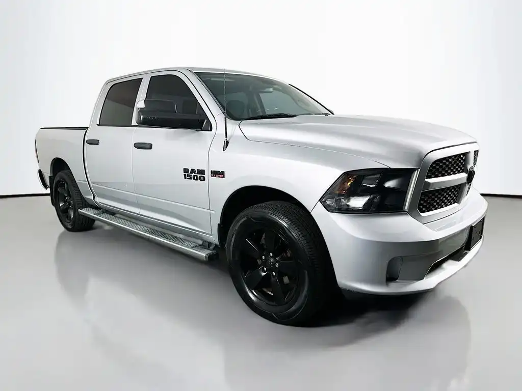 2018 RAM 1500 Express Crew Cab 5'7's photo