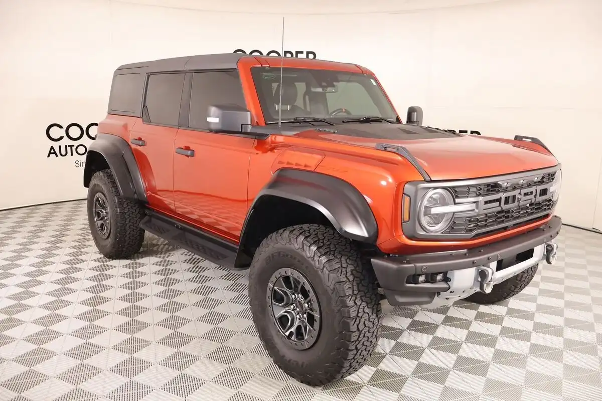 2022 Ford Bronco Raptor 4x4's photo