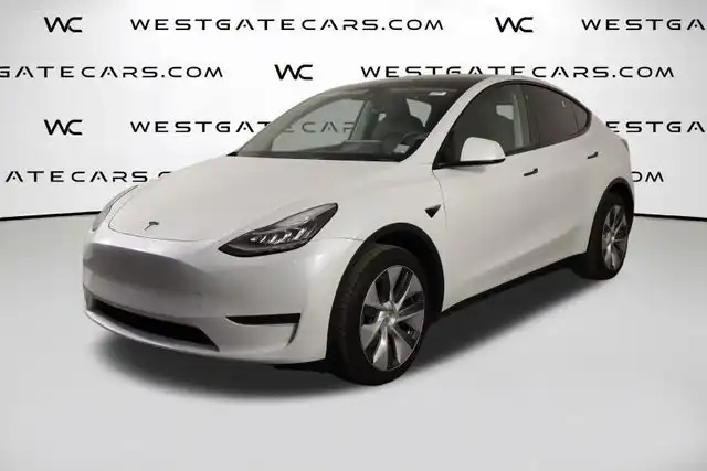 2023 Tesla Model Y Long Range Dual Motor All-Wheel Drive's photo