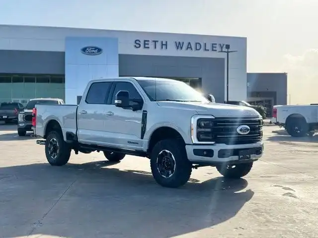 2026 Ford F-250 Platinum 4WD CrewCab 6-3/4' Box's photo