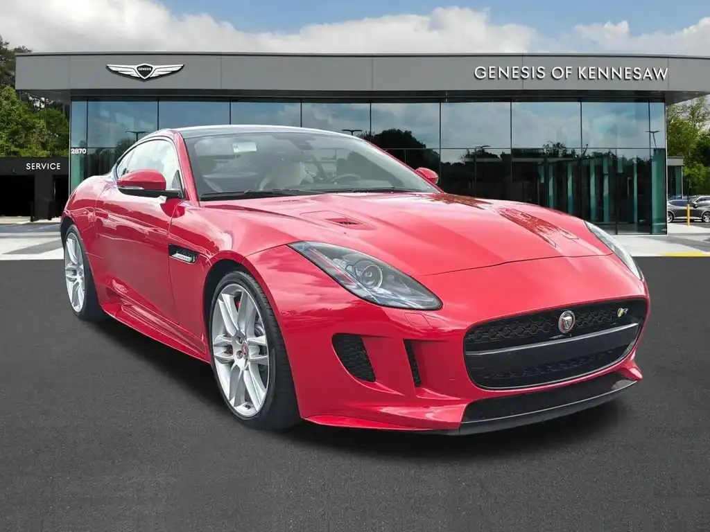 2016 Jaguar F-TYPE R Coupe's photo
