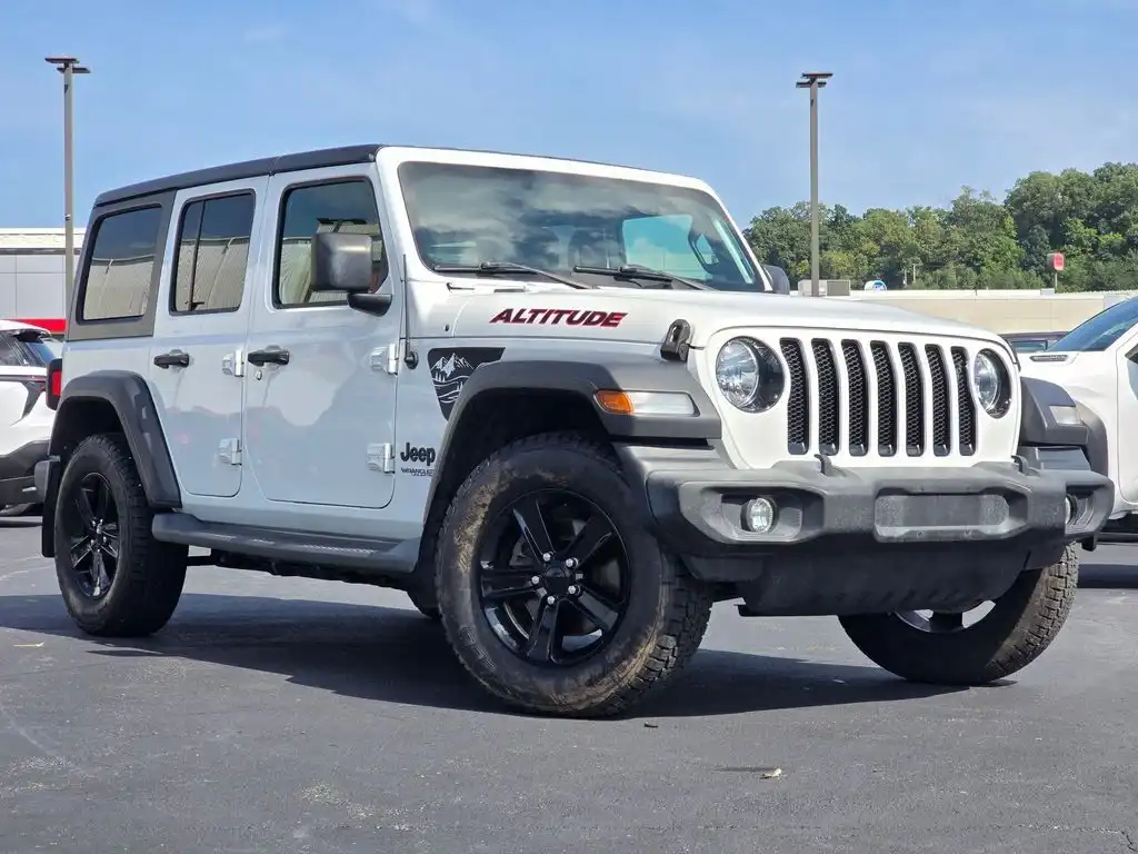 2019 Jeep Wrangler Sport's photo