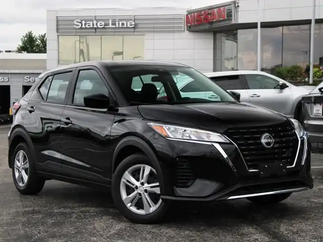 2025 Nissan Kicks Play 1.6 FWD's photo
