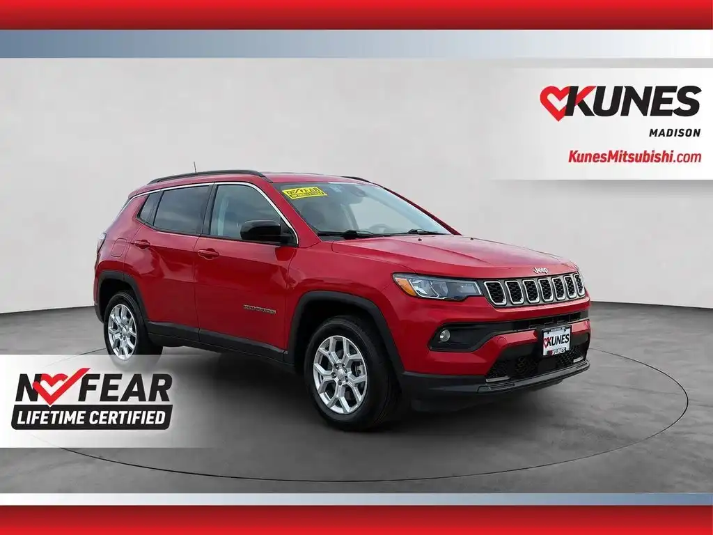 2025 Jeep Compass Latitude 4X4's photo
