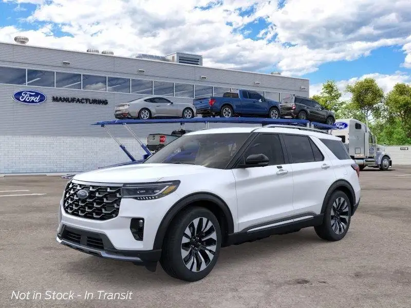 2026 Ford Explorer Platinum 4WD's photo