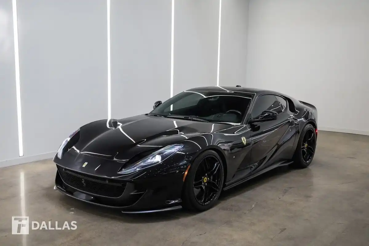 2018 Ferrari 812 Base's photo