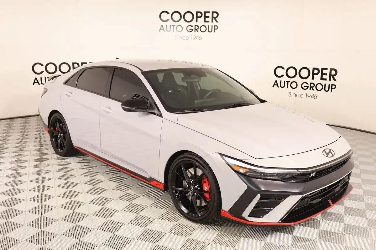 2026 Hyundai Elantra 2.0 N's photo