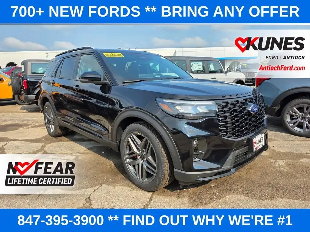 2026 Ford Explorer ST 4WD's photo