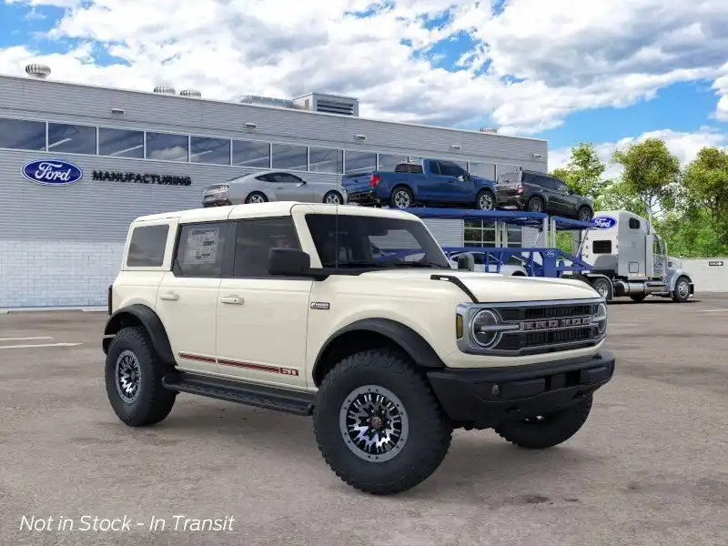 2026 Ford Bronco Outer Banks 4x4's photo