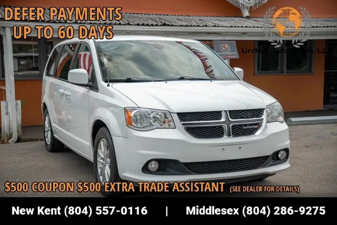 2019 Dodge Grand Caravan SXT photo 1